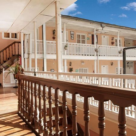 Hotel Europa Alausí Dış mekan fotoğraf