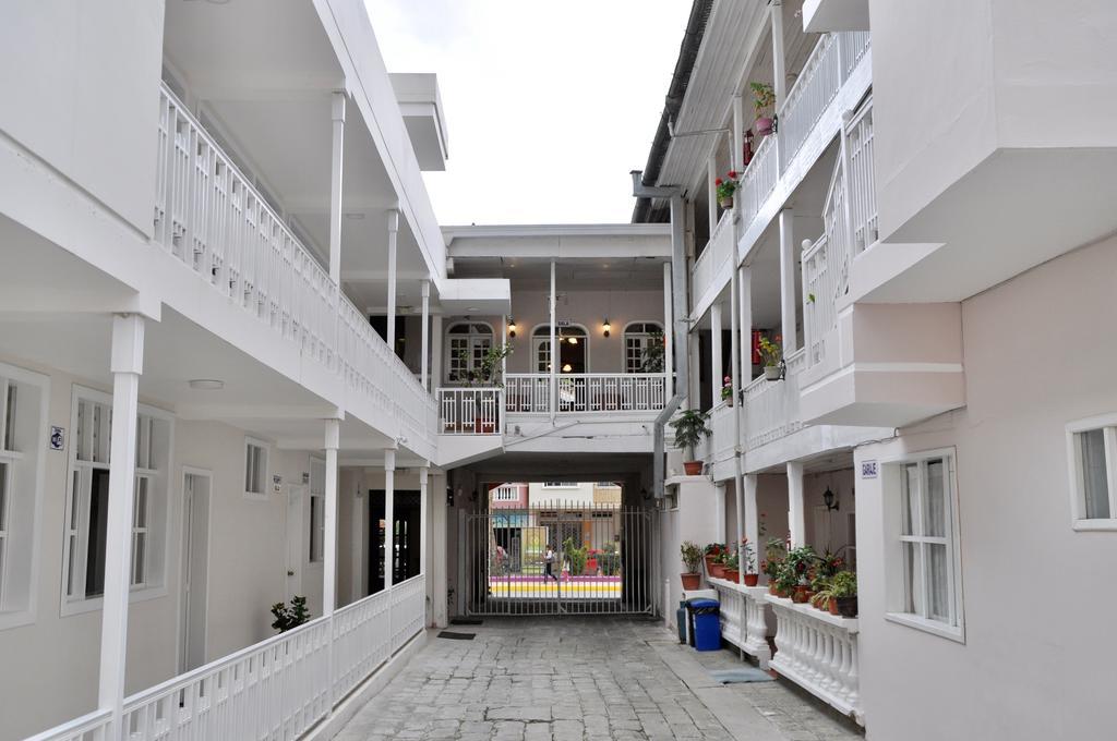 Hotel Europa Alausí Dış mekan fotoğraf
