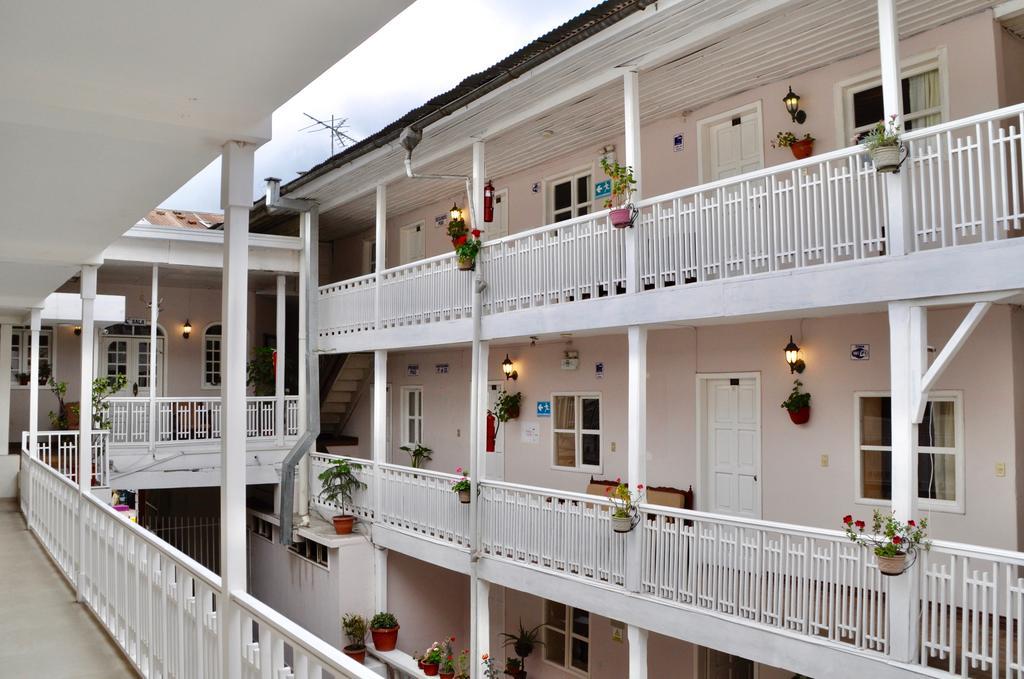 Hotel Europa Alausí Dış mekan fotoğraf