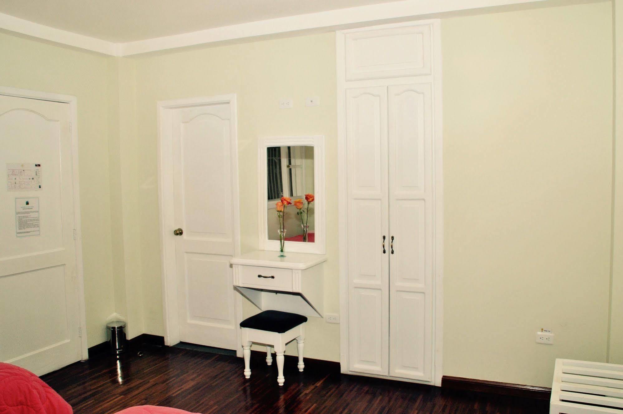 Hotel Europa Alausí Dış mekan fotoğraf